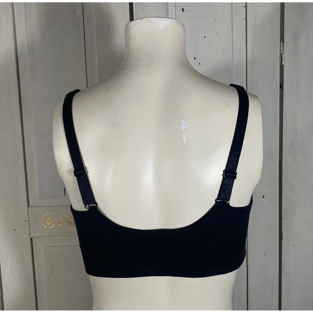 Puma Black Seamless Sports Bra Size L‎ Low Impact Athletic Bra Activewear